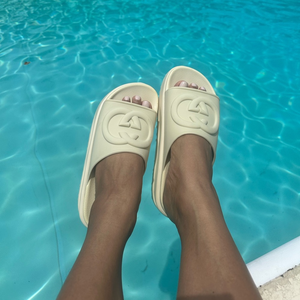 Gucci Cream Logo Slide Sandals